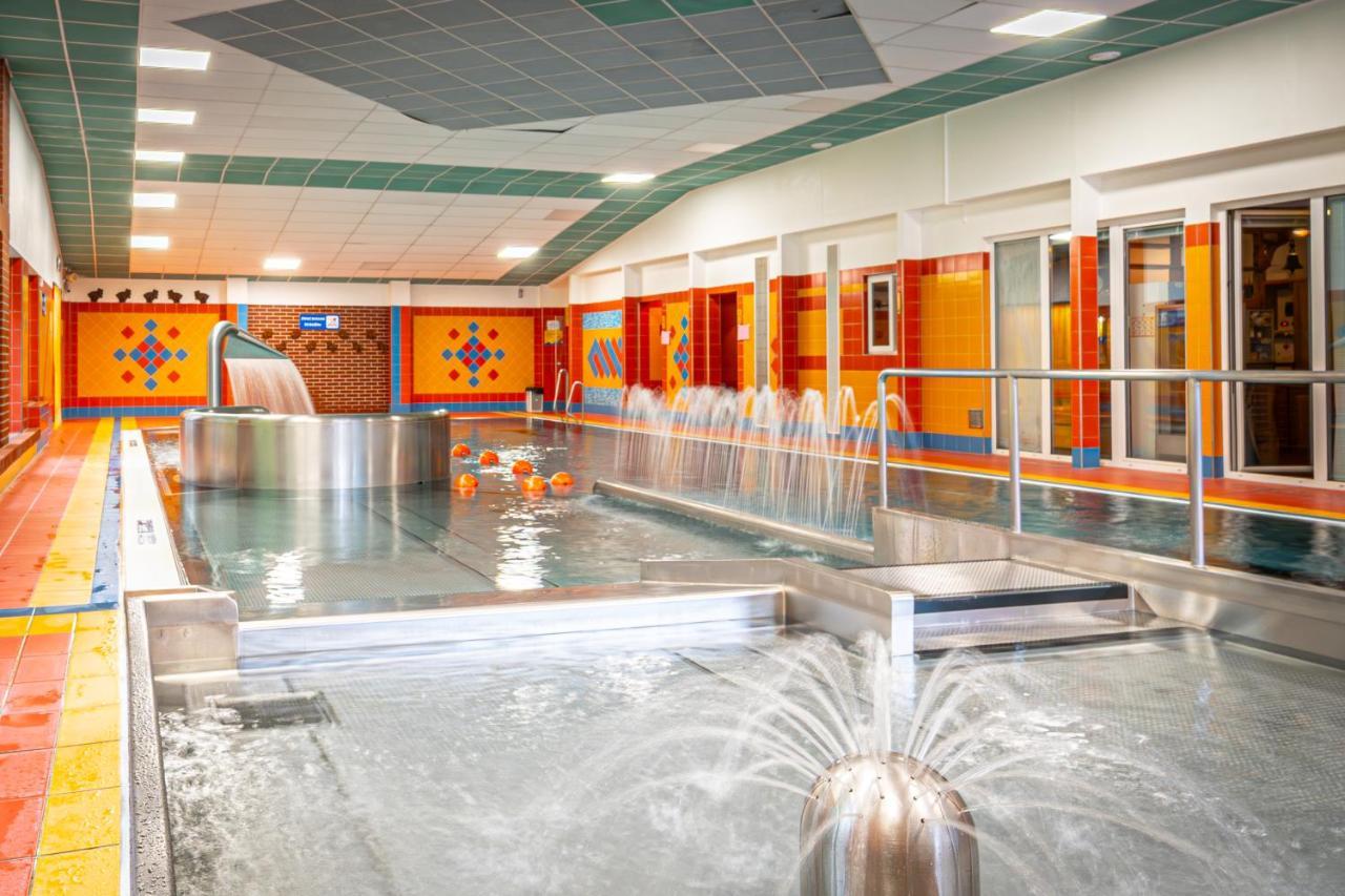 Hotel Sepetna オストラヴィツェ エクステリア 写真