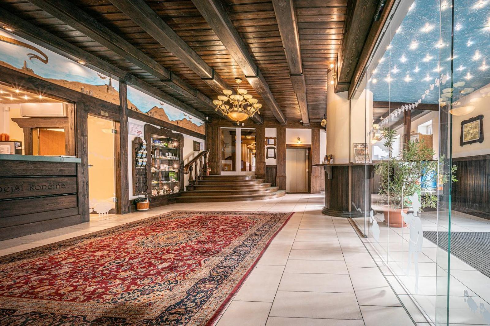 Hotel Sepetna オストラヴィツェ エクステリア 写真